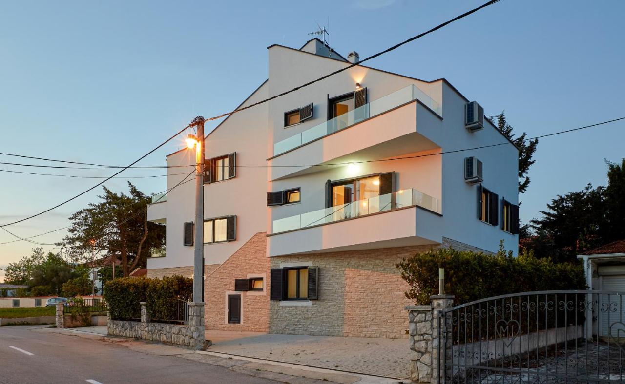 Apartments Nika Turanj Esterno foto